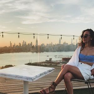 Meet your Posher, Perrine